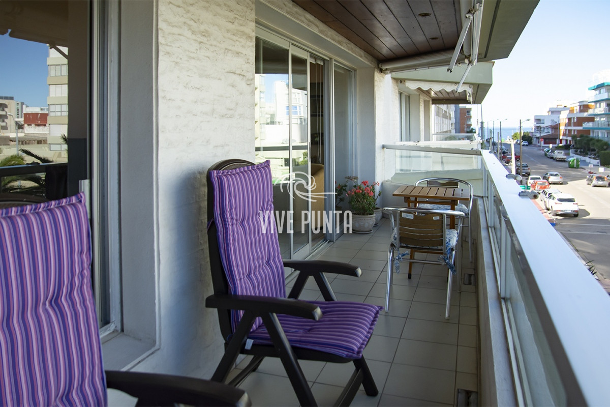 Apartamento ID.393 - Departamento de 2 dormitorios en venta con vista al Puerto, Espigon gorlero