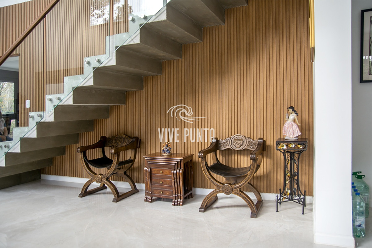 Casa ID.880 - Casa ideal de 4 dormitorios en suite en San Rafael Punta del Este.
