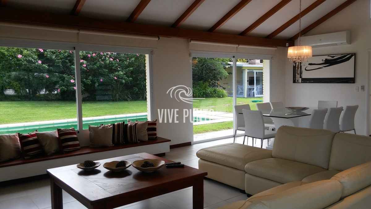 Casa ID.701 - Hermosa casa en venta en la zona de la Mansa.
