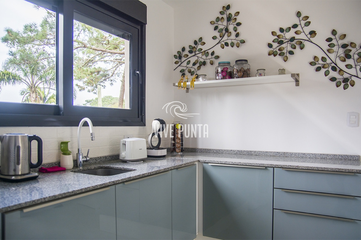 Casa ID.880 - Casa ideal de 4 dormitorios en suite en San Rafael Punta del Este.