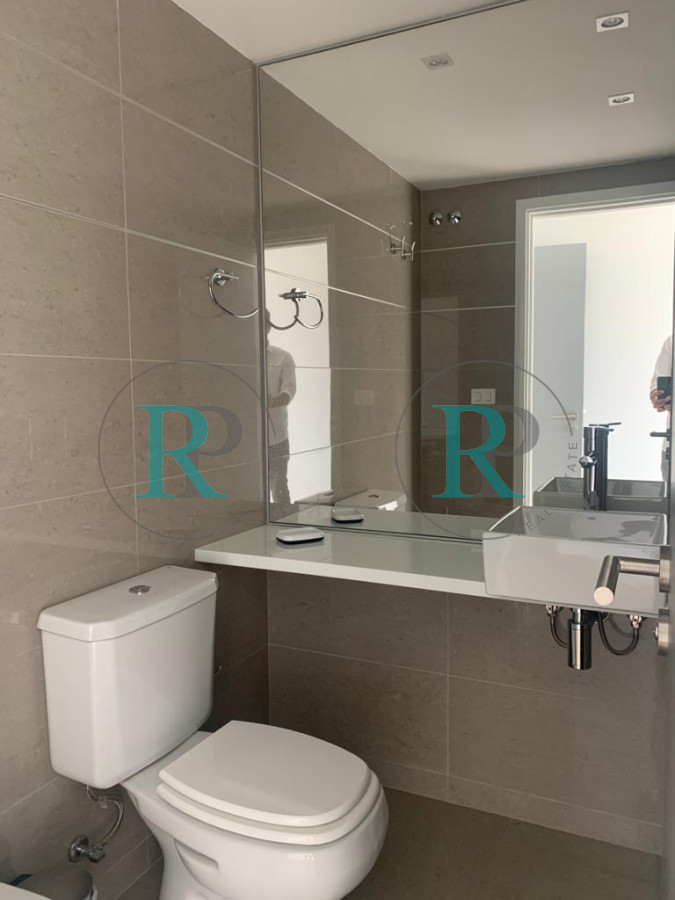 Apartamento ID.1271 - Lindo departamento con Gran Iluminación. Torre Alexander Boulevard.