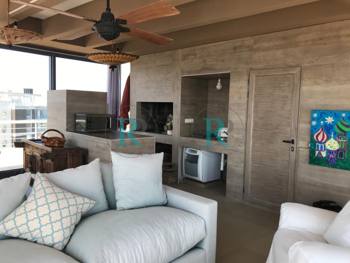 Apartamento ID.1121 - Hermoso departamento en venta con agradable vista.