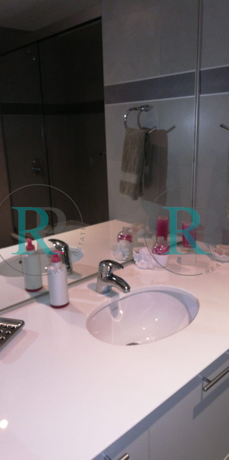 Apartamento ID.1121 - Hermoso departamento en venta con agradable vista.