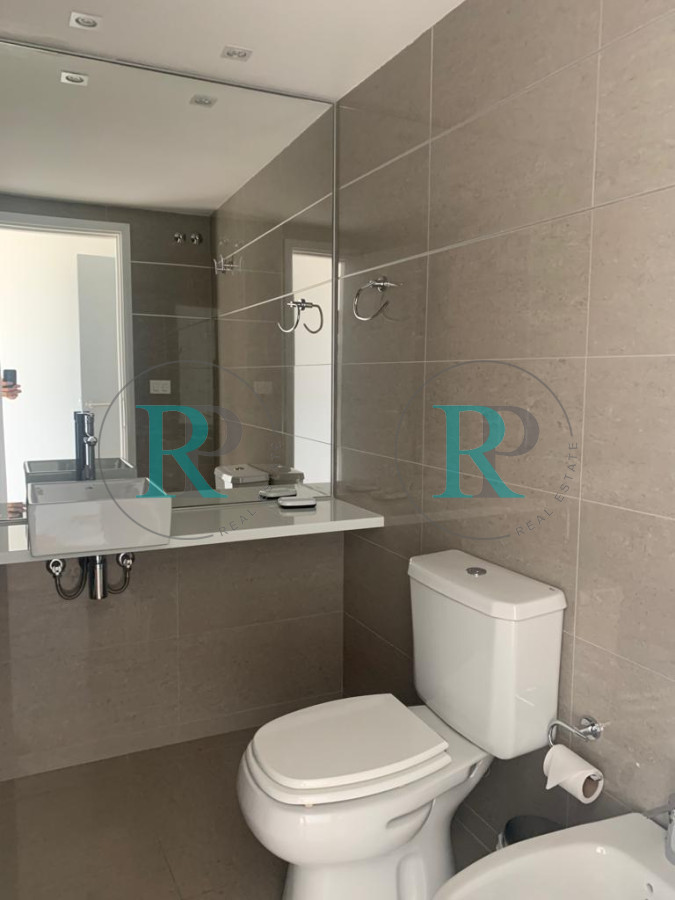 Apartamento ID.1271 - Lindo departamento con Gran Iluminación. Torre Alexander Boulevard.