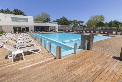 Piso alto en venta en Ocean Drive - 2 dorm 2 baños - EMP2636A