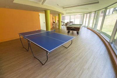 Piso alto en venta en Ocean Drive - 2 dorm 2 baños - EMP2636A