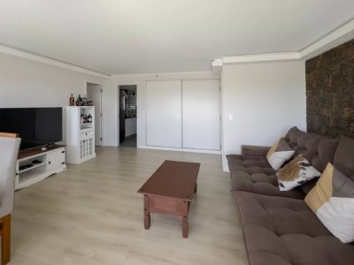 Piso alto en venta en Ocean Drive - 2 dorm 2 baños - EMP2636A