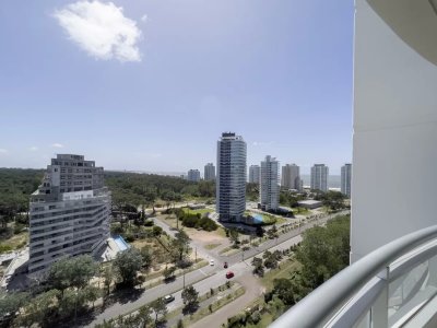 Piso alto en venta en Ocean Drive - 2 dorm 2 baños - EMP2636A