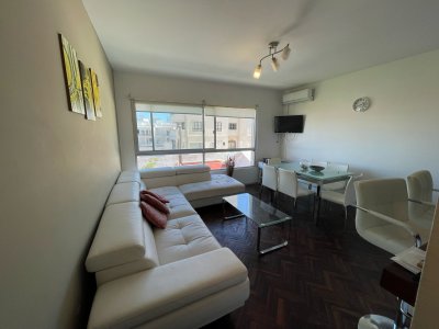 Apartamento en venta a metros del Mar