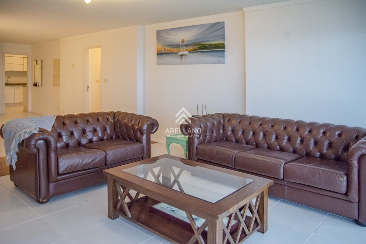 Apartamento ID.2145 - Venta apartamento3 dormitorios 