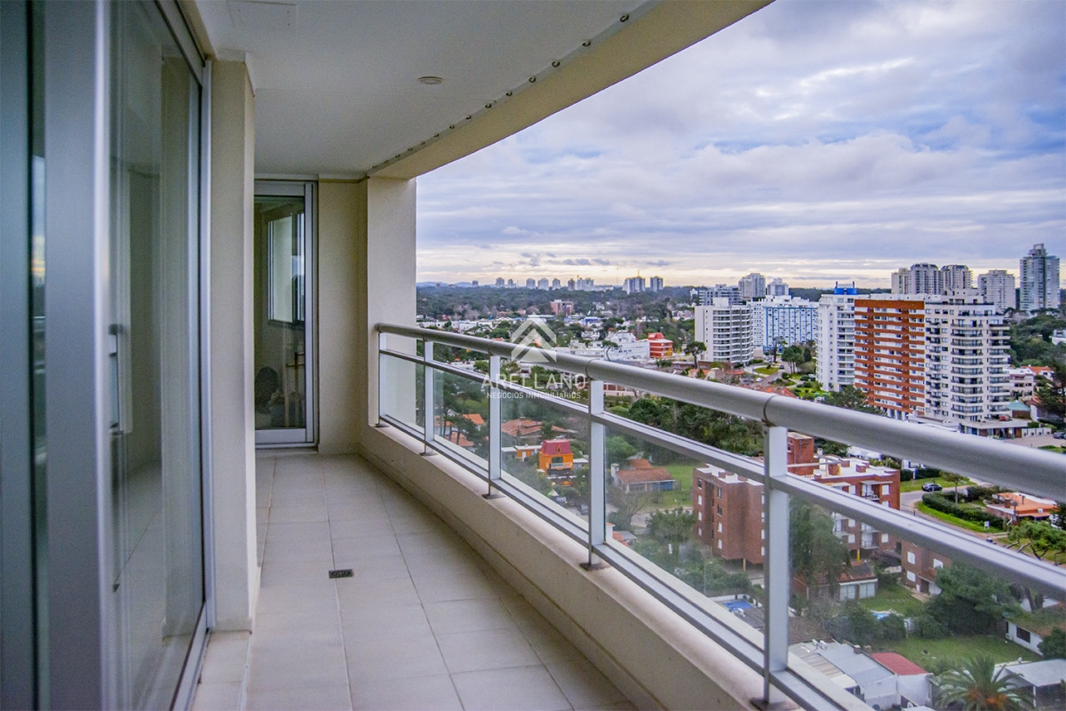 Apartamento ID.2145 - Venta apartamento3 dormitorios 