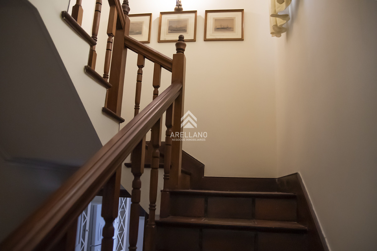 Casa ID.377 - VENTA CASA 5 DORMITORIOS -  Golf, Punta del Este