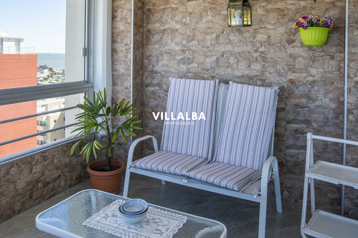 Apartamento ID.2897 - Departamento en venta de 2 dormitorios con vista al Mar, Peninsula , Punta del este 