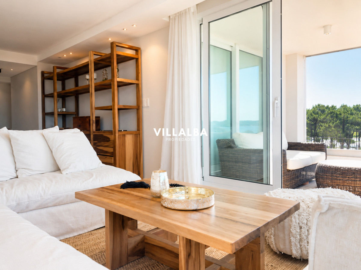 Apartamento ID.3358 - Vende apartamento con vista al mar de 3 suites, en Mansa- Punta del Este.