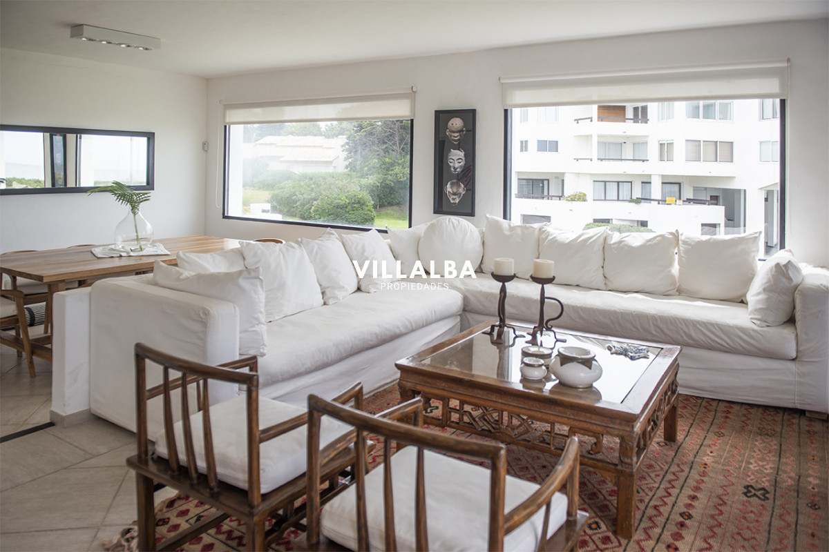 Apartamento ID.3923 - Venta Apartamento sobre la rambla,  Rincon del Indio.