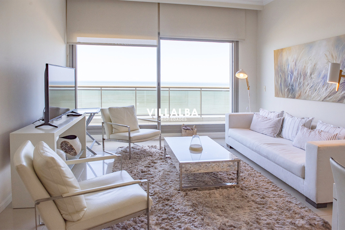 Apartamento ID.3508 - Hermoso Pent-house en torre Imperiale ,venta en zona de la Brava.