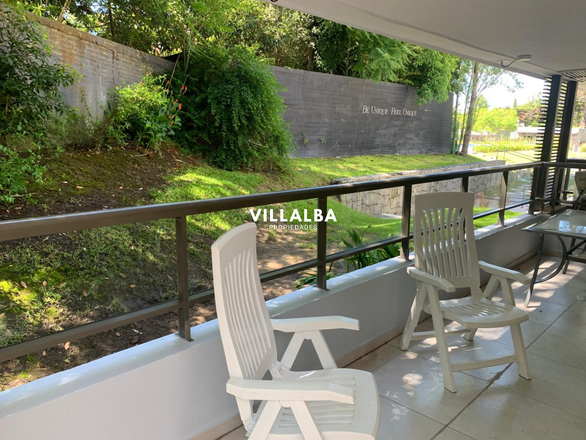 Apartamento ID.3120 - Vende apartamento de 2 dormitorios en San Rafael, Punta del Este