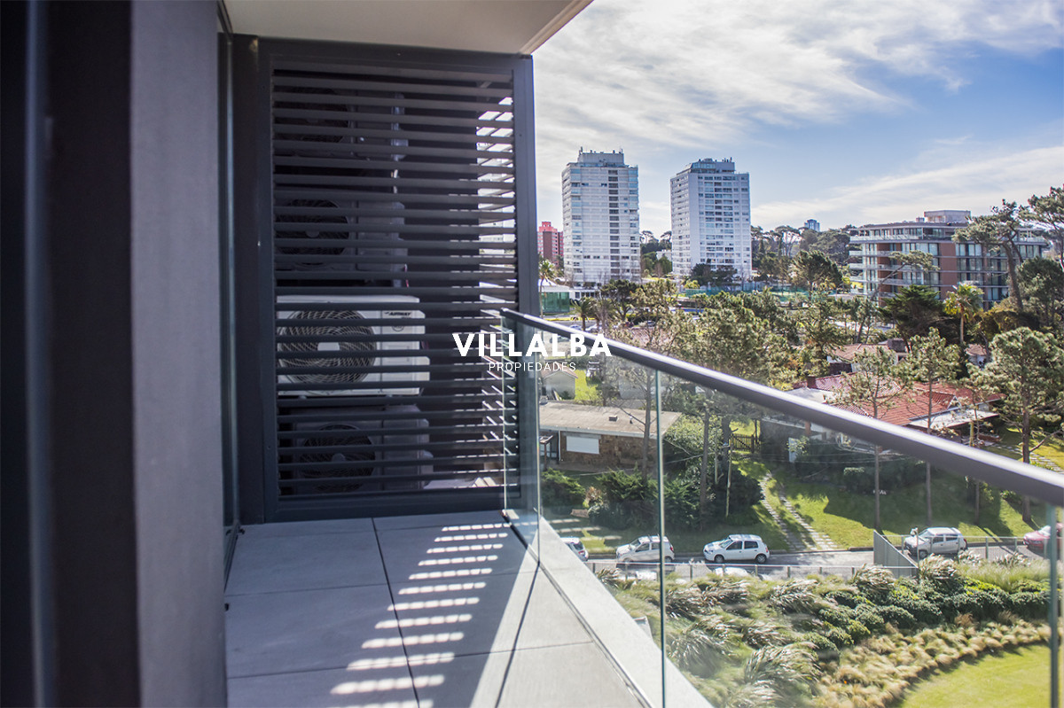 Apartamento ID.4017 - Gran oportunidad, departamento frente al mar con vista a la bahia en venta. Torre Venetian.