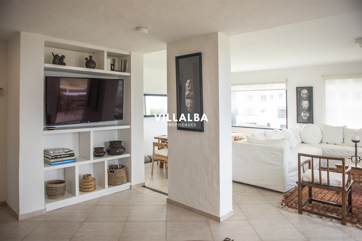 Apartamento ID.3923 - Venta Apartamento sobre la rambla,  Rincon del Indio.