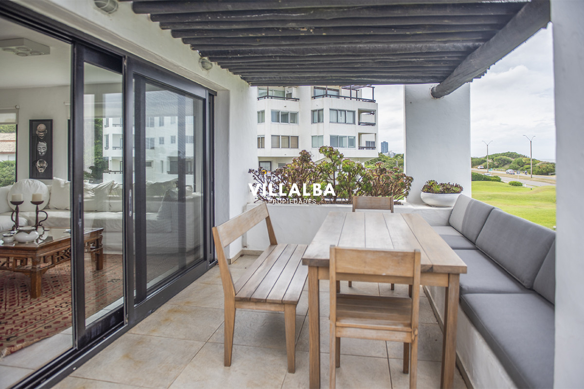 Apartamento ID.3923 - Venta Apartamento sobre la rambla,  Rincon del Indio.