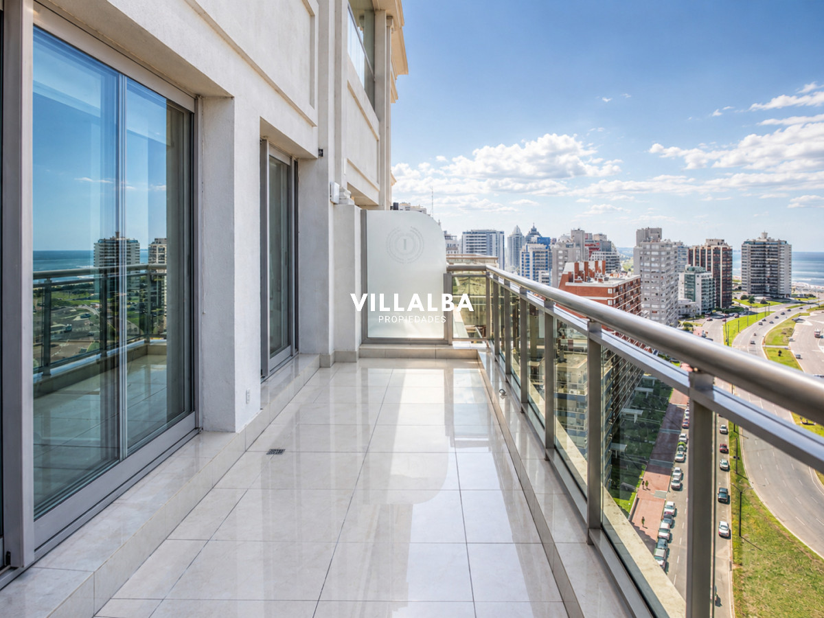 Apartamento ID.3508 - Hermoso Pent-house en torre Imperiale ,venta en zona de la Brava.