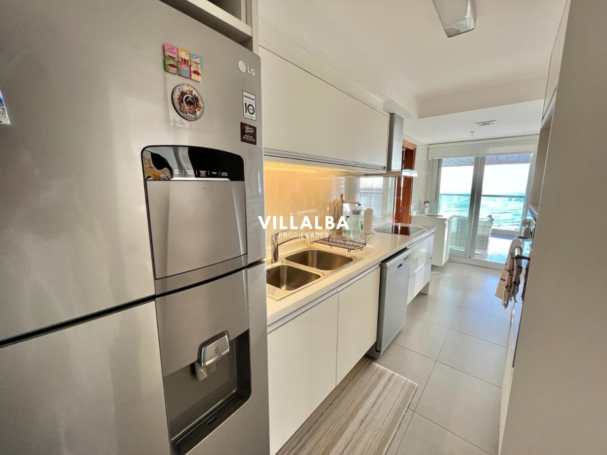 Apartamento ID.2795 - Apartamento  en Venta de 3 dormitorio en Playa Mansa , Torre Miami Boulevard