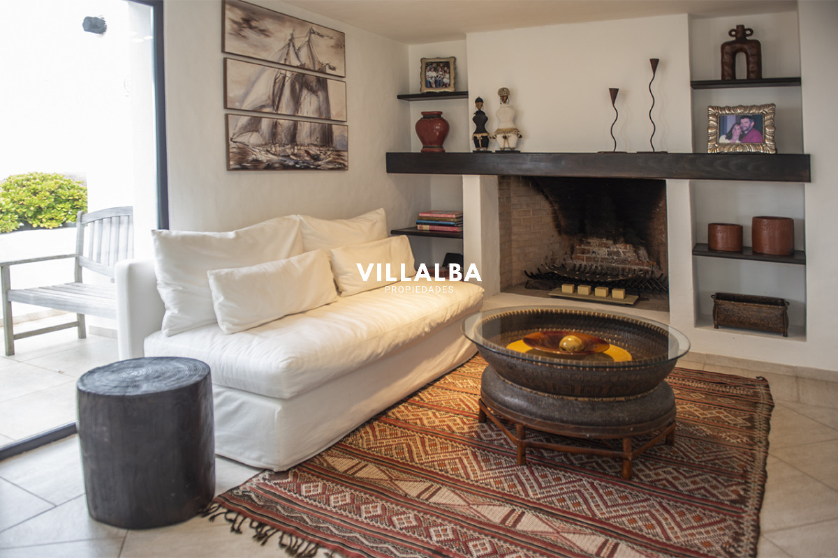 Apartamento ID.3923 - Venta Apartamento sobre la rambla,  Rincon del Indio.