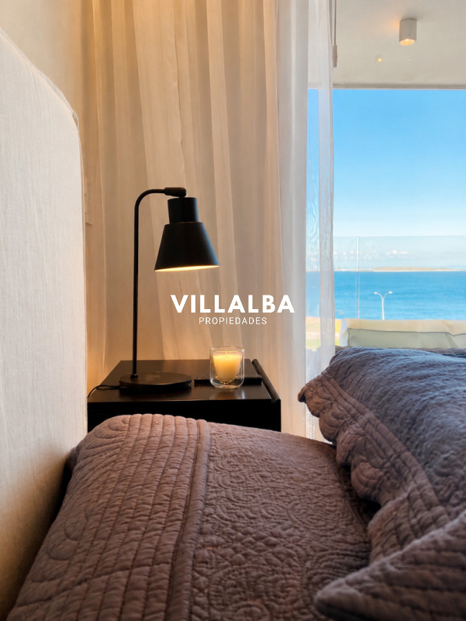 Apartamento ID.3358 - Vende apartamento con vista al mar de 3 suites, en Mansa- Punta del Este.