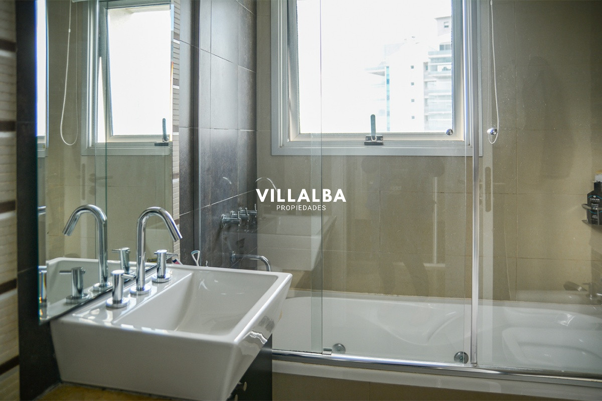 Apartamento ID.2201 - Departamento de 3 dormitorios en venta a pasos del mar. Gala Tower