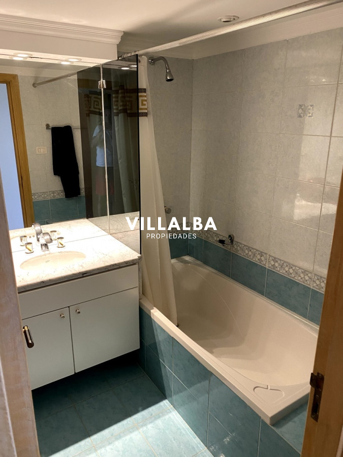 Apartamento ID.2085 - Departamento en venta de 3 dormitorios en Torre Nueva York.