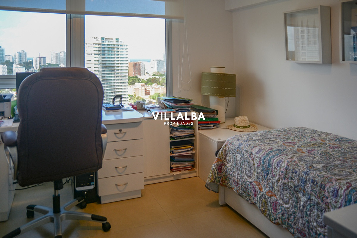 Apartamento ID.2201 - Departamento de 3 dormitorios en venta a pasos del mar. Gala Tower