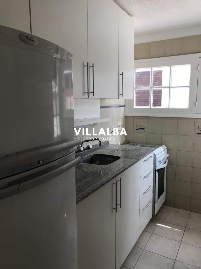 Apartamento ID.4052 - Apartamento en venta en Peninsula, Punta del Este 