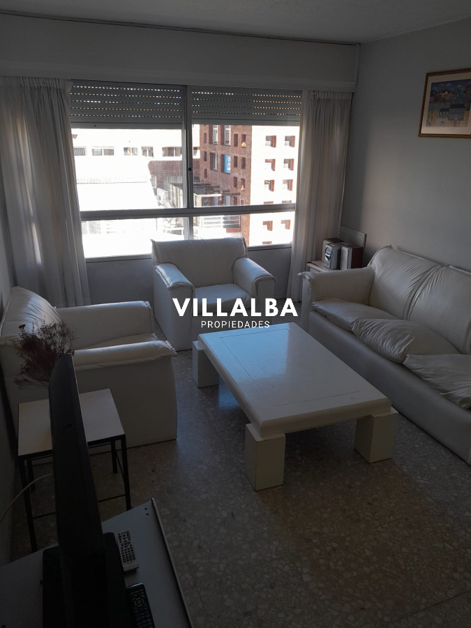 Apartamento ID.3449 - Departamento  en venta de 3 dormitorios  Peninsula, Punta del Este