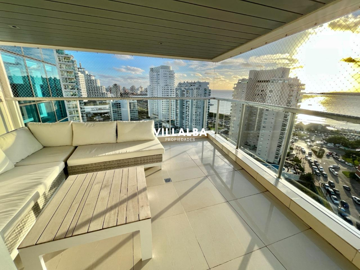 Apartamento ID.2795 - Apartamento  en Venta de 3 dormitorio en Playa Mansa , Torre Miami Boulevard