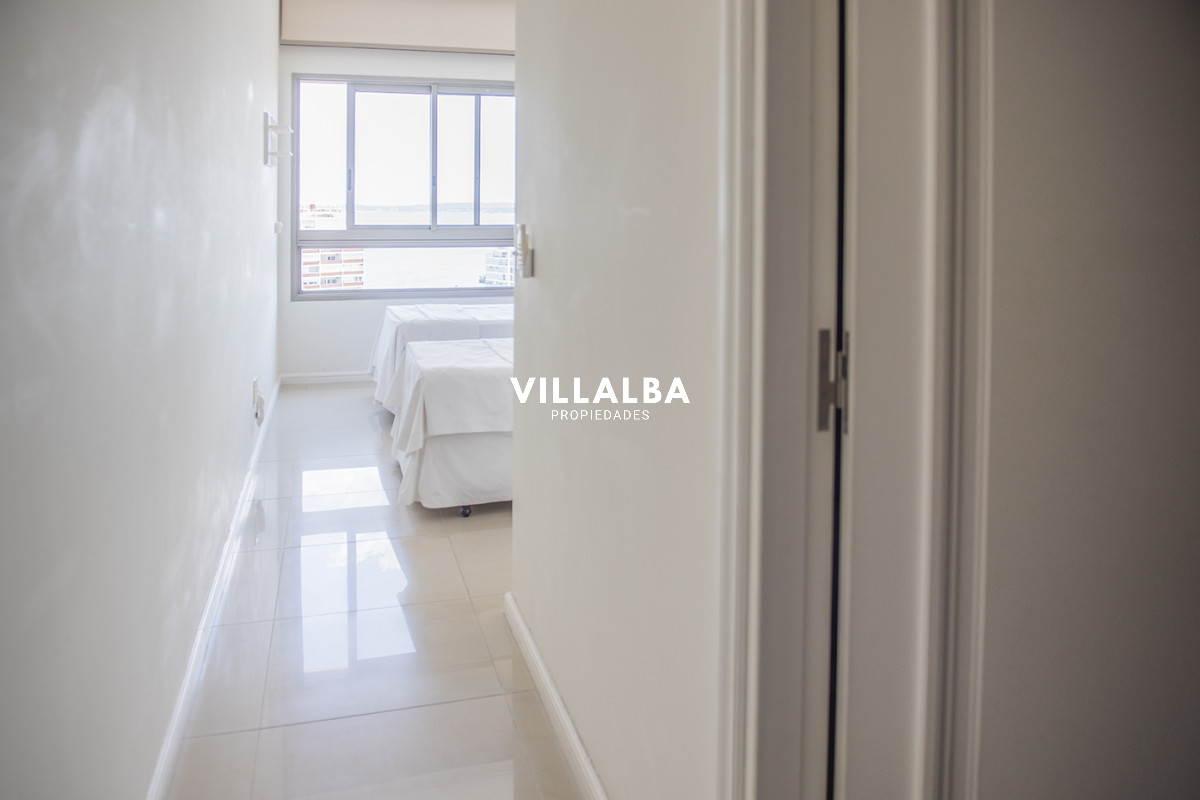 Apartamento ID.3508 - Hermoso Pent-house en torre Imperiale ,venta en zona de la Brava.