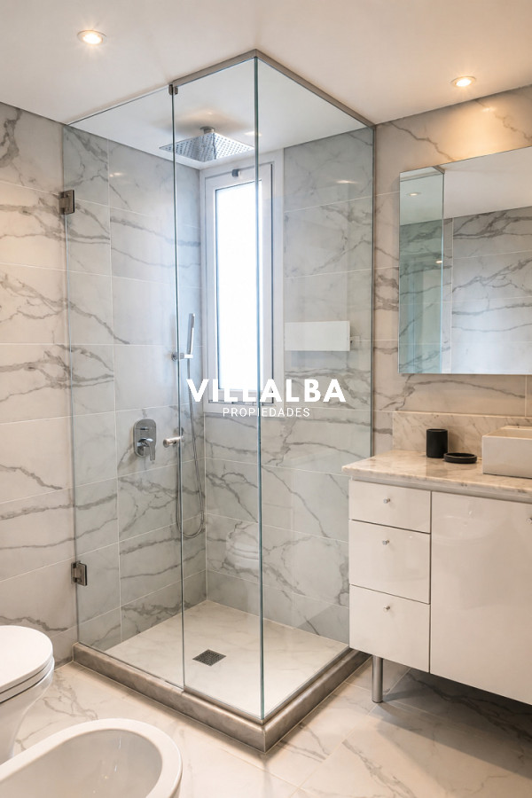 Apartamento ID.3358 - Vende apartamento con vista al mar de 3 suites, en Mansa- Punta del Este.