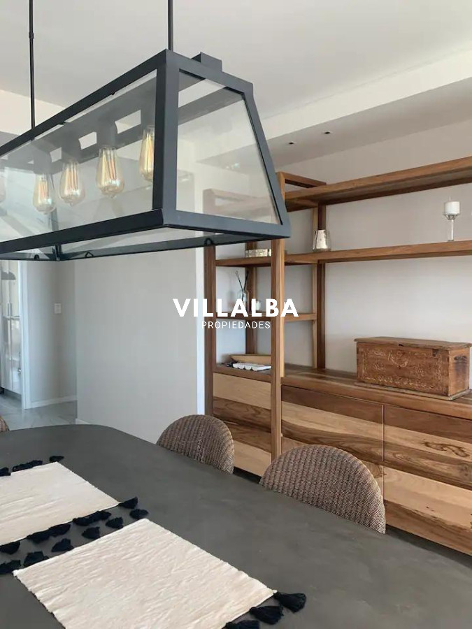 Apartamento ID.3358 - Vende apartamento con vista al mar de 3 suites, en Mansa- Punta del Este.