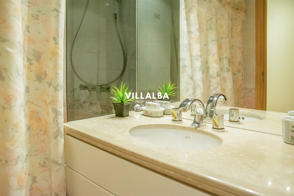 Apartamento ID.2085 - Departamento en venta de 3 dormitorios en Torre Nueva York.