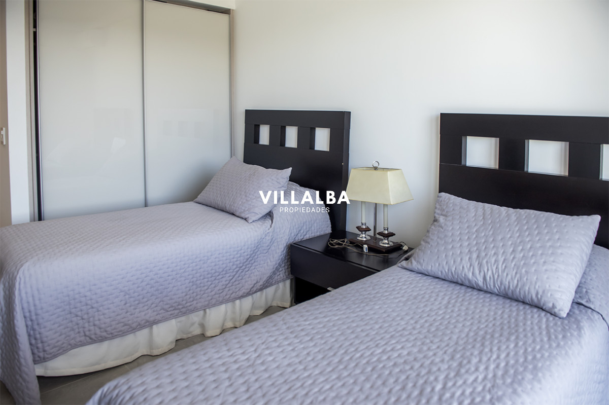 Apartamento ID.4017 - Gran oportunidad, departamento frente al mar con vista a la bahia en venta. Torre Venetian.