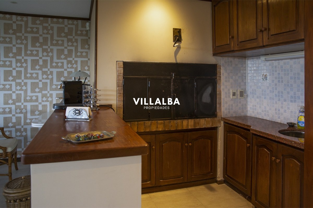 Apartamento ID.3609 - Apartamento de 4 dormitorios en Punta del Este frente al mar en Playa Brava