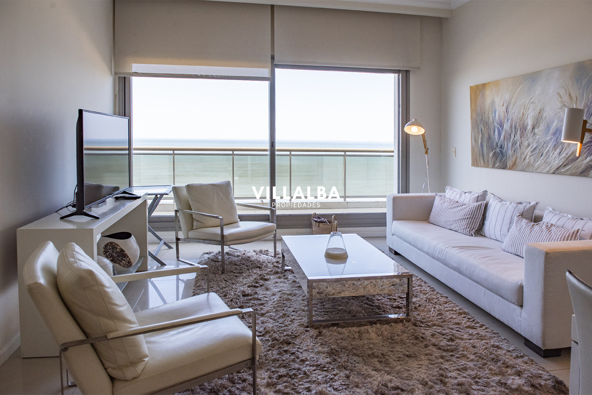 Apartamento ID.3508 - Hermoso Pent-house en torre Imperiale ,venta en zona de la Brava.