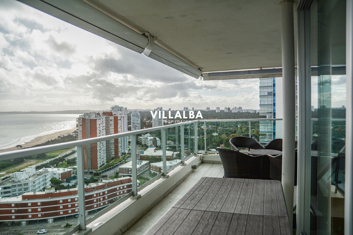 Apartamento ID.2201 - Departamento de 3 dormitorios en venta a pasos del mar. Gala Tower