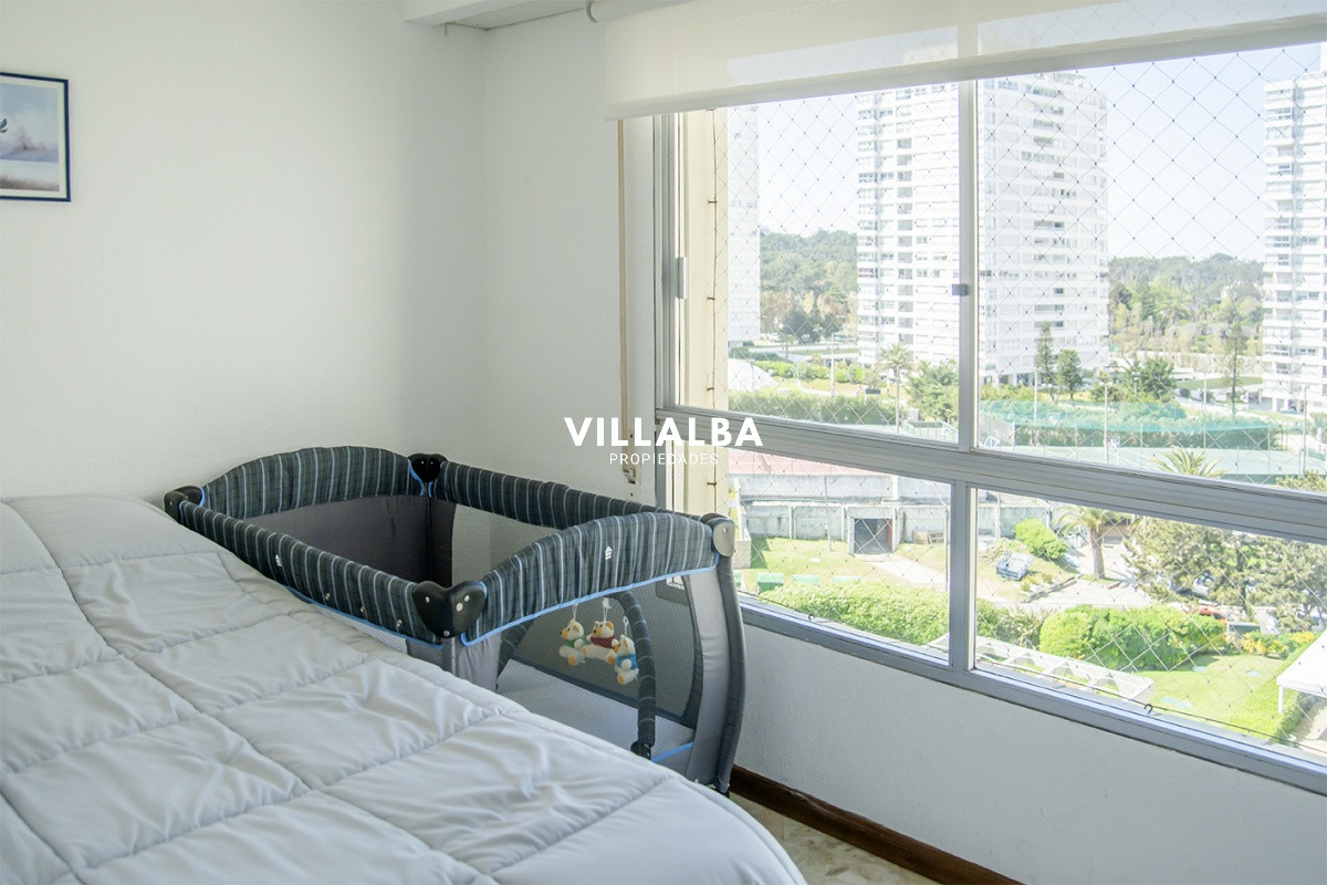 Apartamento ID.2167 - Apartamento en venta, Torre Fragata con hermosa vista al mar.