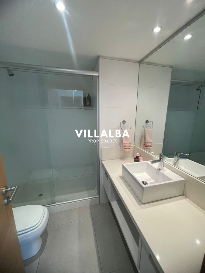Apartamento ID.3660 - Departamento de 2 dormitorios en venta en Torre Bellagio