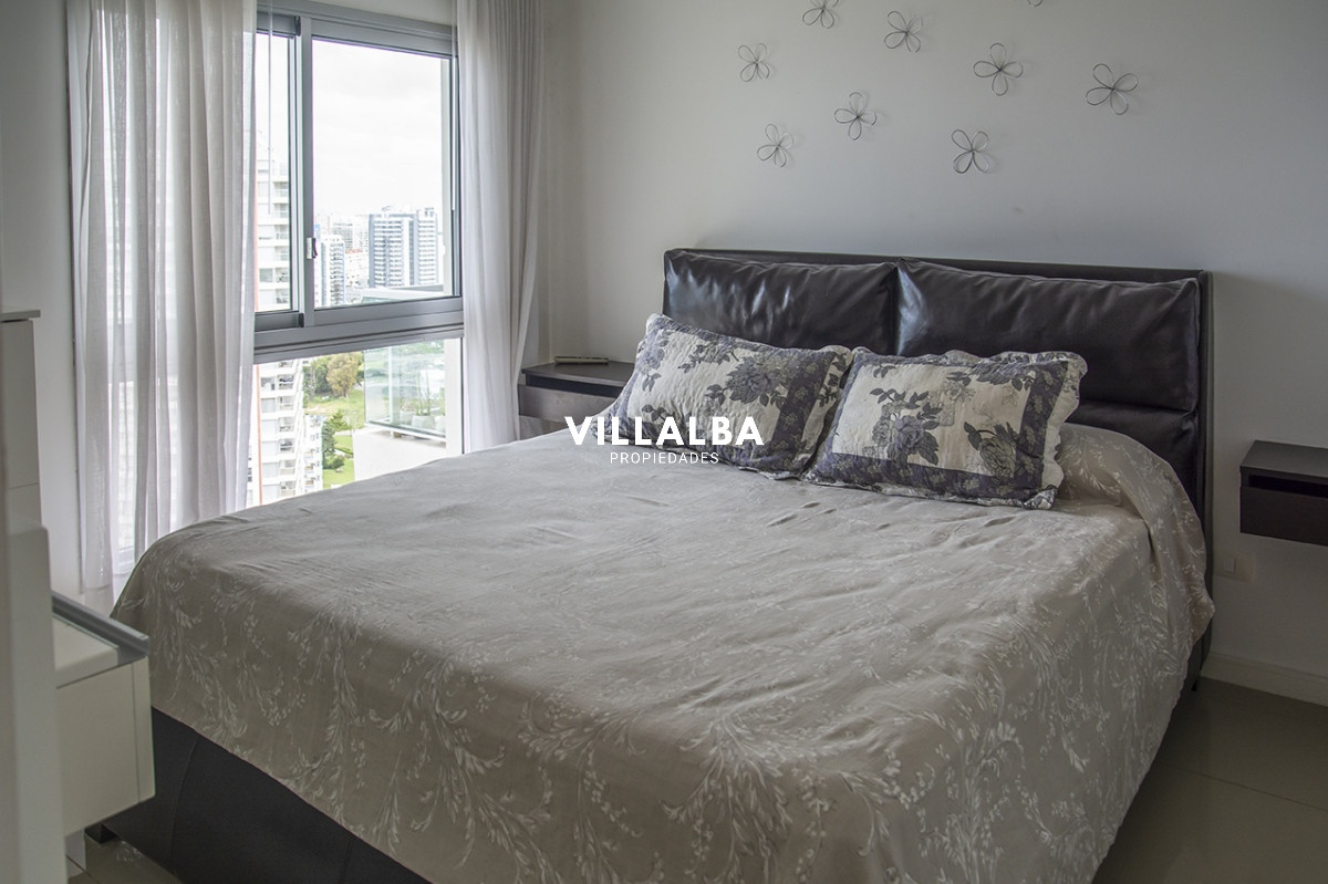 Apartamento ID.3917 - Vende apartamento de 3 dormitorios en Wind Tower, piso alto con vista al mar , Punta del Este 