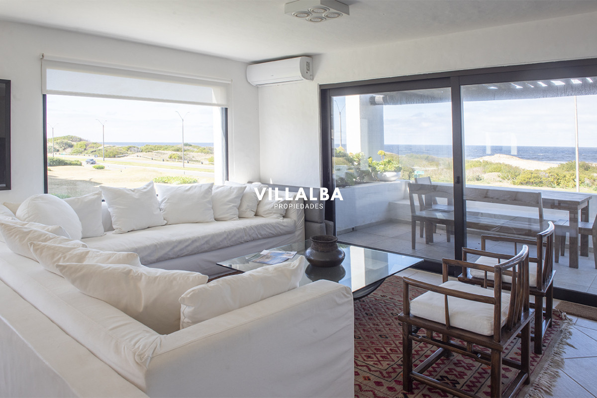 Apartamento ID.3923 - Venta Apartamento sobre la rambla,  Rincon del Indio.