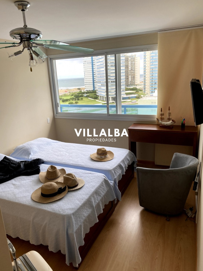 Apartamento ID.2085 - Departamento en venta de 3 dormitorios en Torre Nueva York.