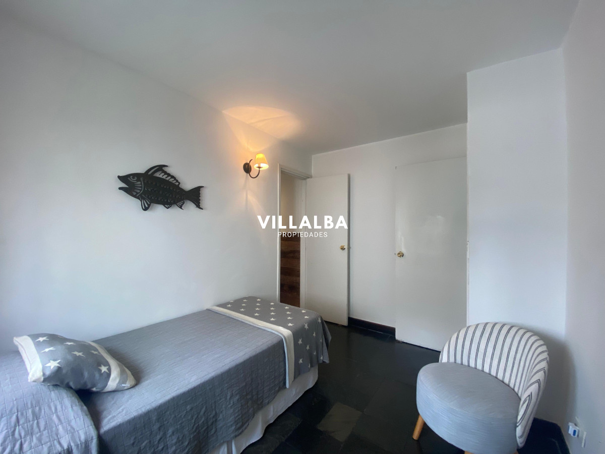 Apartamento ID.3912 - Apartamento con vista al mar de 3 dormitorios, Punta del Este