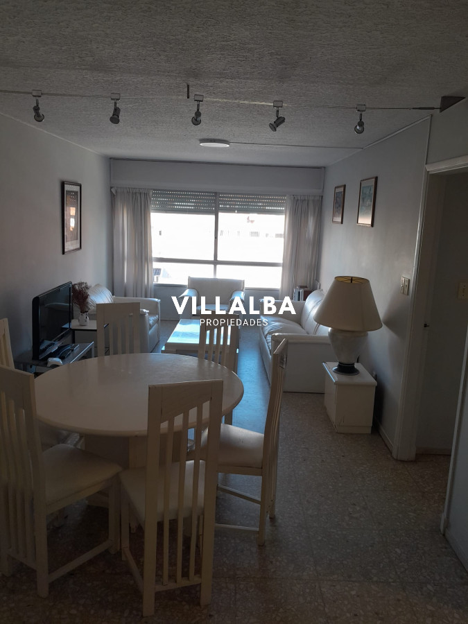 Apartamento ID.3449 - Departamento  en venta de 3 dormitorios  Peninsula, Punta del Este