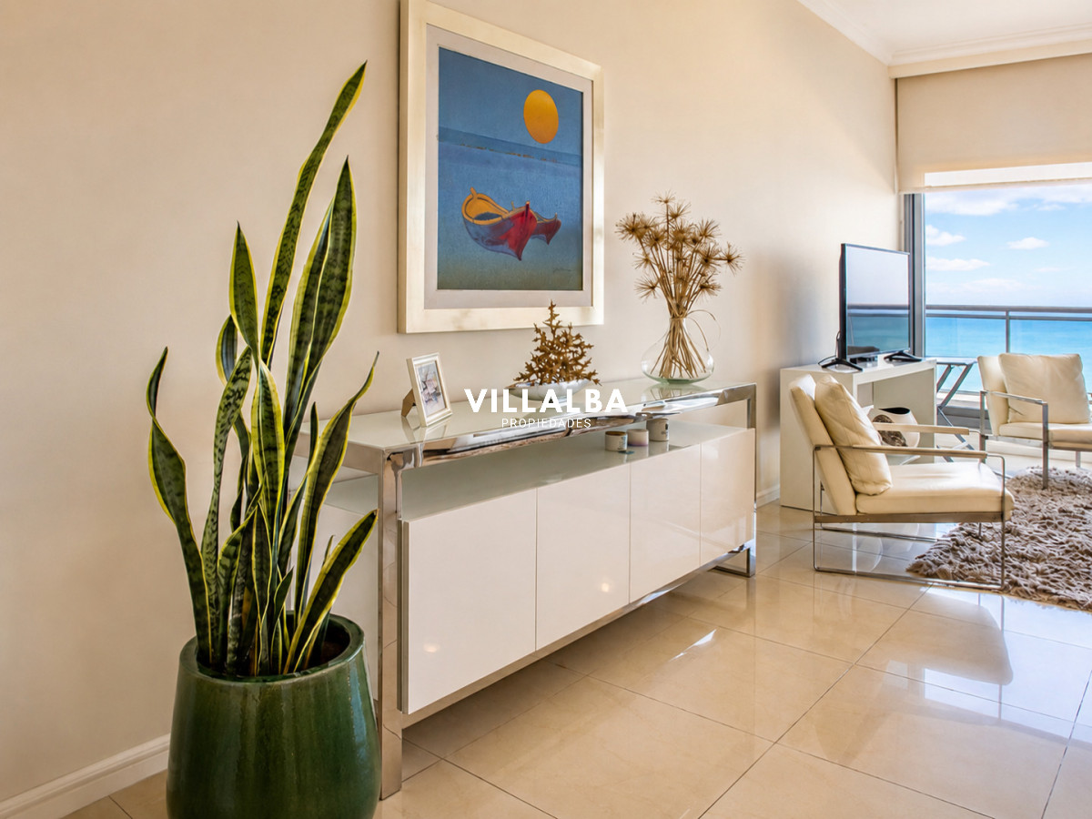 Apartamento ID.3508 - Hermoso Pent-house en torre Imperiale ,venta en zona de la Brava.